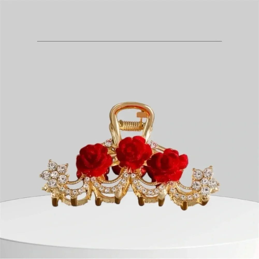 Set of 2 beautiful hair clips rhinestones, red and white velvet roses - Picture 7 of 8